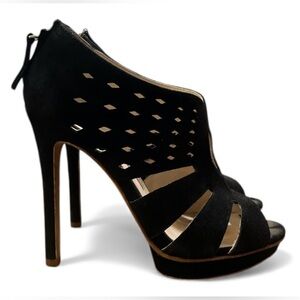 Chic Black Cutout High Heel Pumps